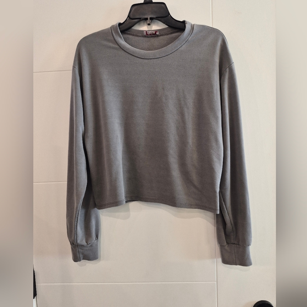 CALI baby grey thin sweater ptp 21.5 - As is $5 or free with purchased item